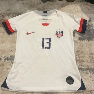 usa women’s soccer jersey